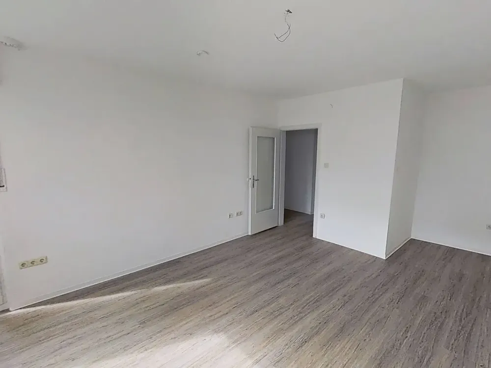 Ihr neues Wohlfühldomizil: Gepflegte 3-Zimmer-Wohnung mit Einbauschränken & Balkon