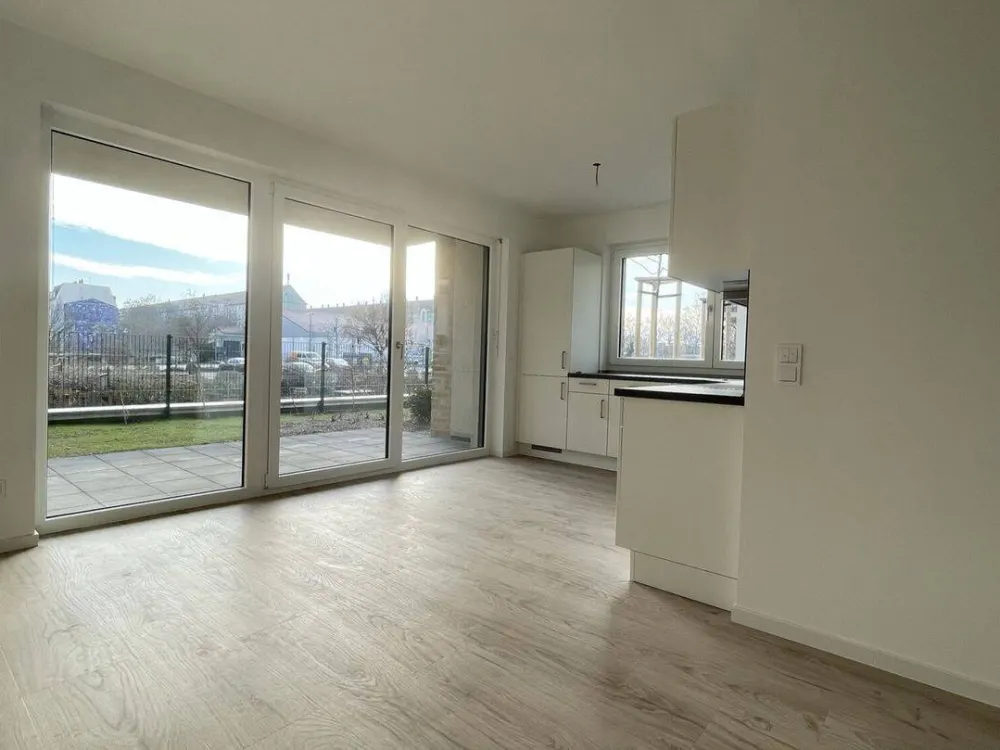 Moderne Etagenwohnung zur Miete mit Terrasse in Dresden Neustadt - Wentzel Dr.