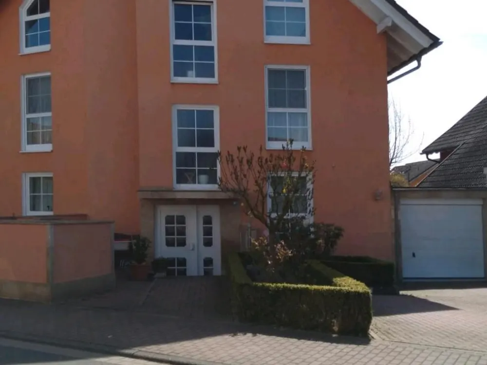 Mietwohnung: 5 Zimmer - Dachgeschoss mit Balkon in Assenheim
