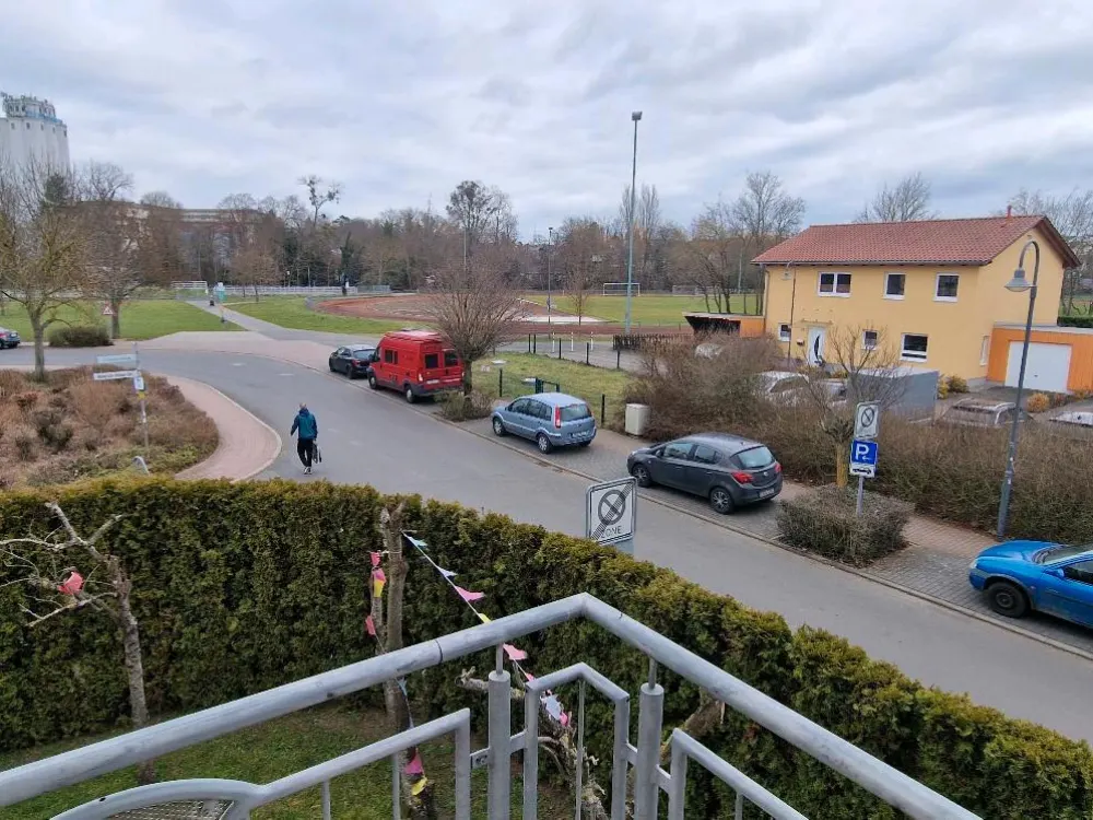 Mietwohnung: 5 Zimmer - Dachgeschoss mit Balkon in Assenheim