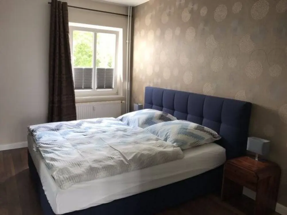 Whg55: furnished and close to the center in the green Reutershagen