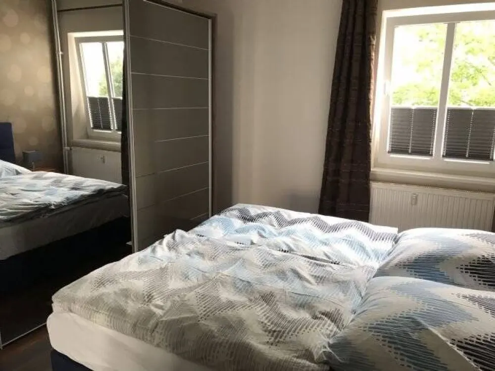Whg55: furnished and close to the center in the green Reutershagen