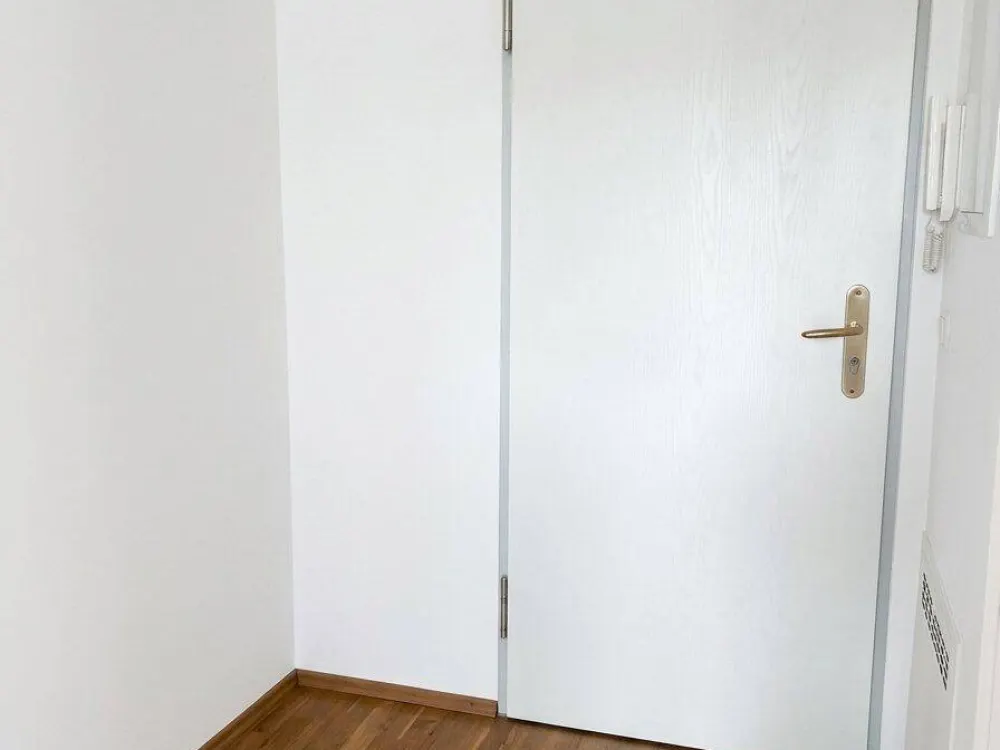 Dein neues Zuhause in Plagwitz: Helle 1-Zimmer-Wohnung mit Balkon & Tiefgarage!