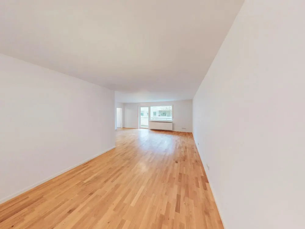Helles 1-Zimmer-Apartment mit Balkon