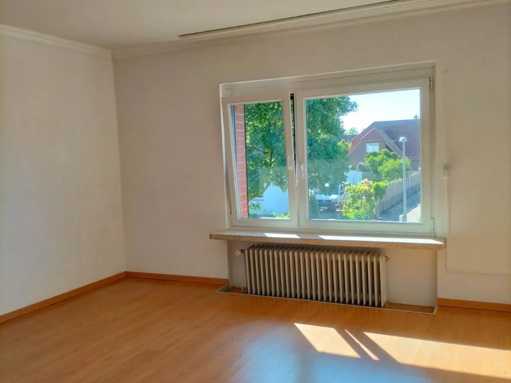 Schöne Zwei-Zimmer-Wohnung in Hannover Misburg (3 Zimmer möglich)