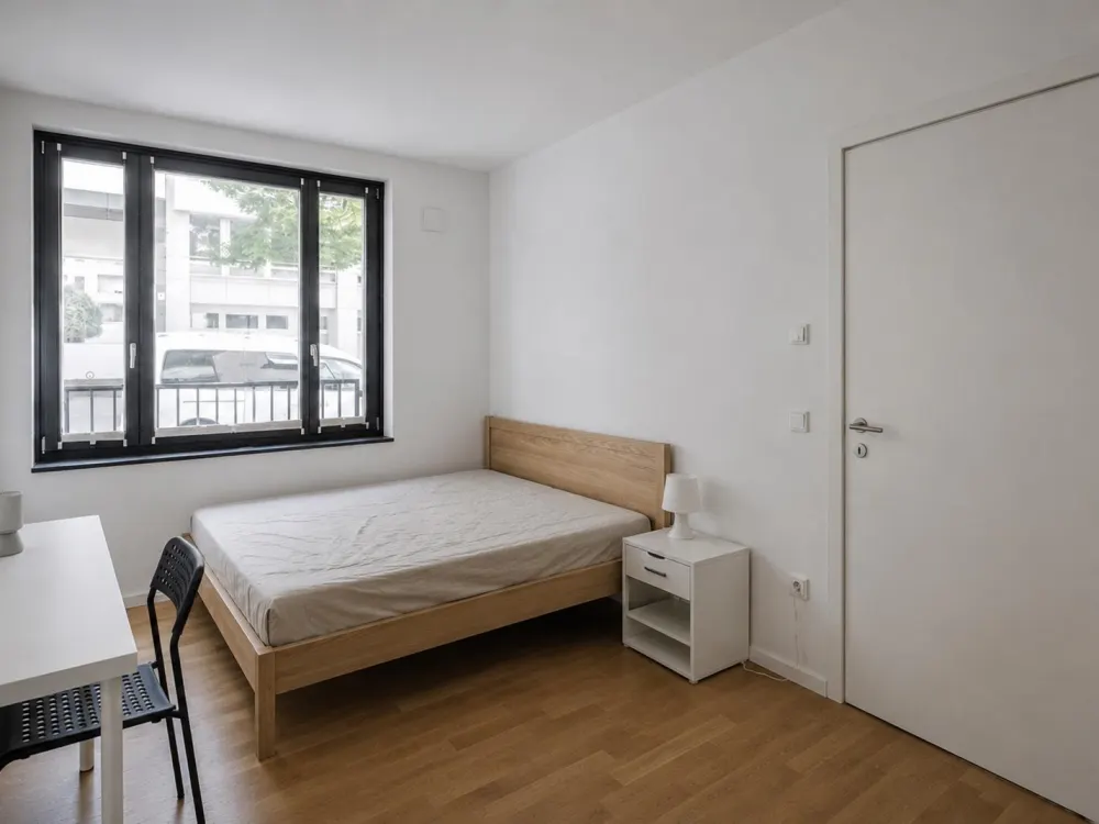 WG ZIMMER / FREE ROOM! BEST LOCATION! ALEXANDERPLATZ! for Woman