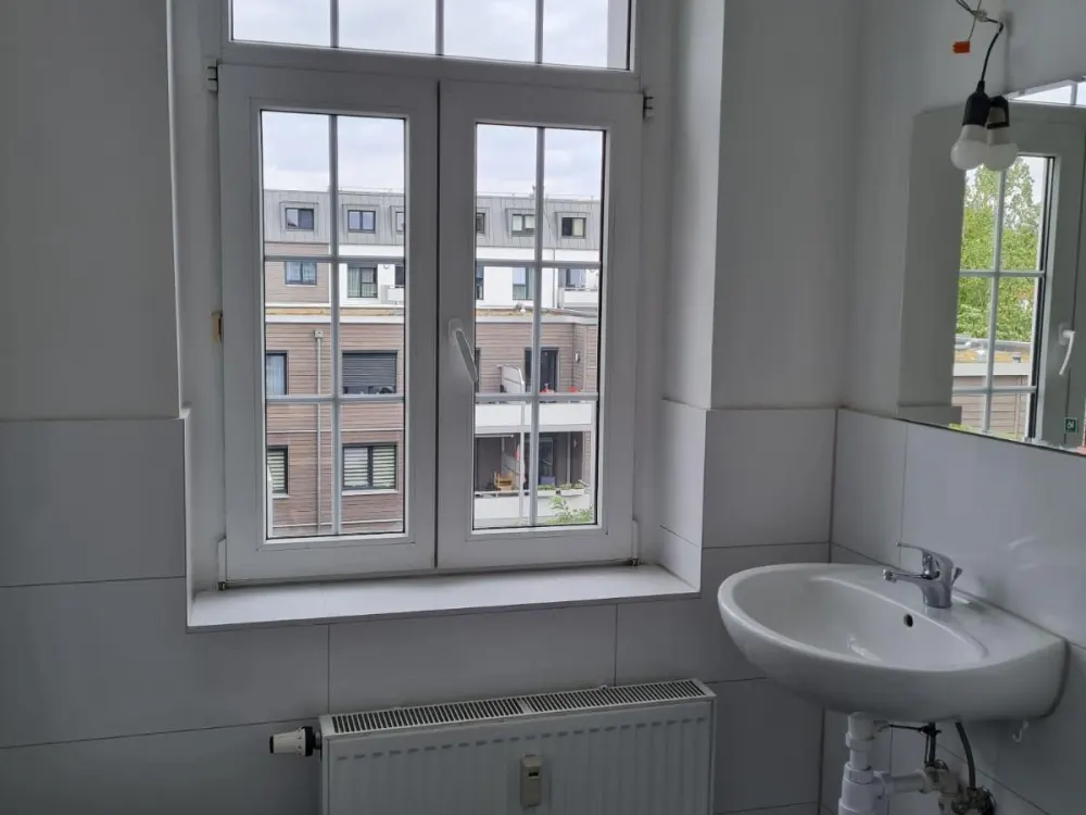 3 Zimmer mit Wintergarten in Neulindennau Leipzig West WG geignet