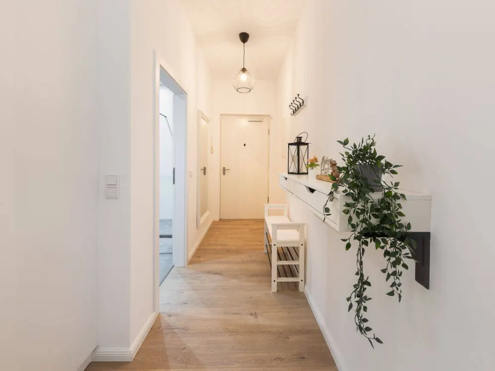 Mitten drin*kleine 2 Raum Wohnung Prinzenallee WEDDING*Möbel