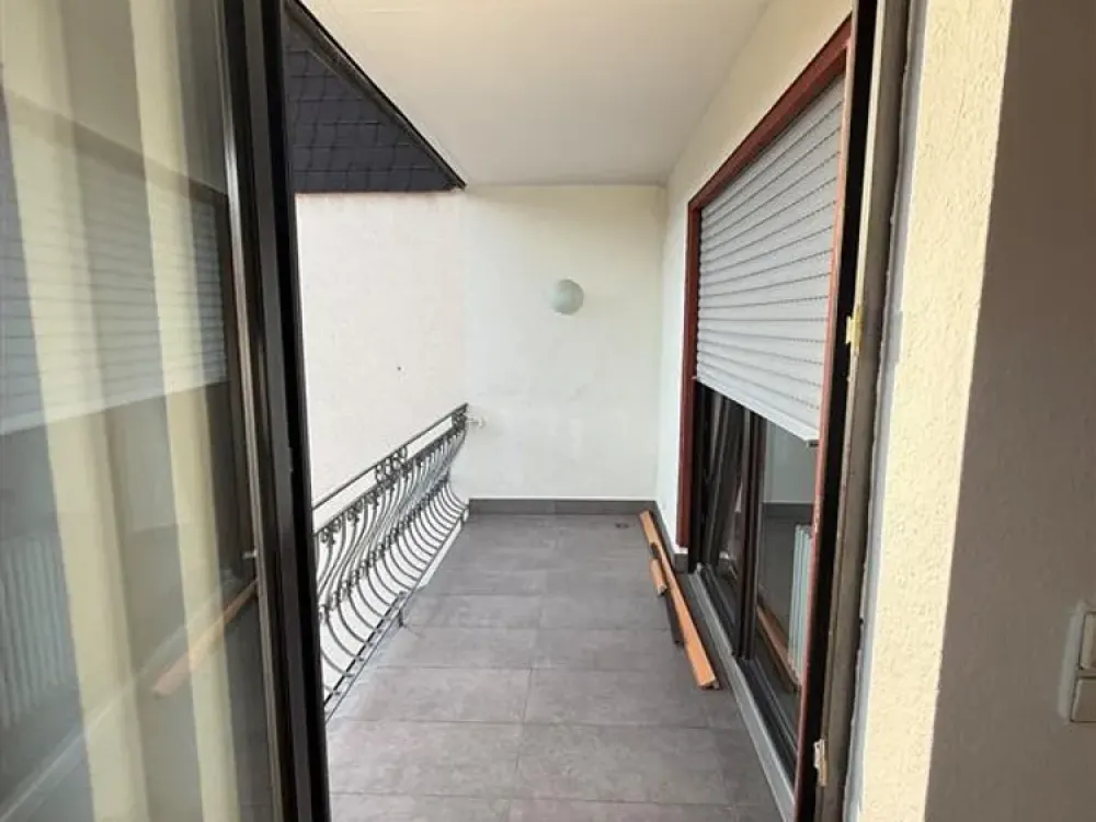 Stilvolle 3-Zimmer-Wohnung mit Balkon in Frankfurt am Main