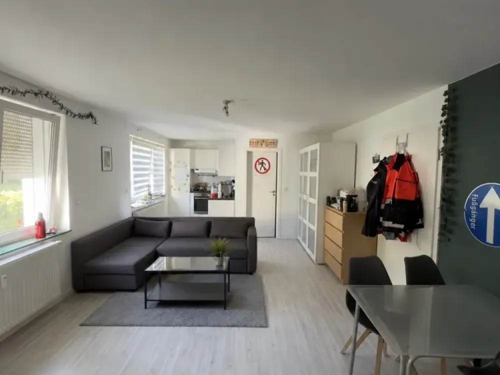 Charmante 1-Zimmer-Wohnung in Ludwigsburg-Nord mit EBK & KFZ-Stellplatz