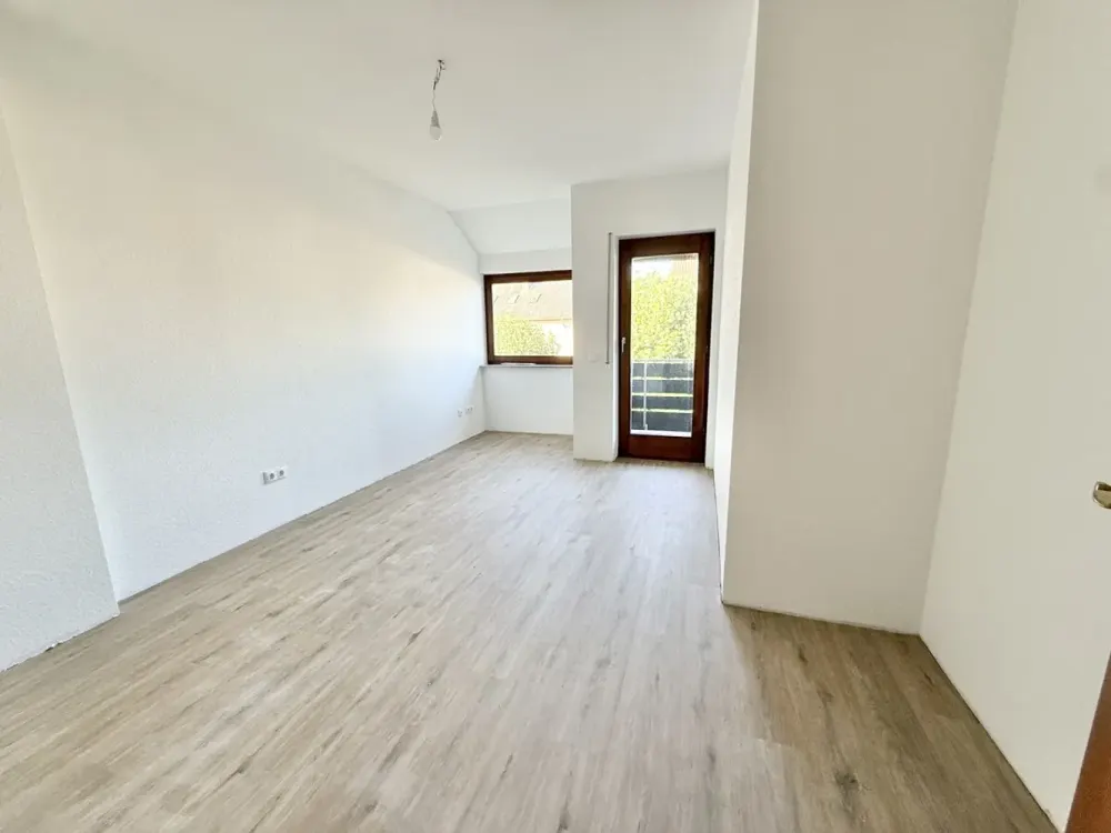 Großzügige 4-Zimmer-Wohnung mit mehreren Balkonen in ruhiger Lage von Rodgau-Jügesheim