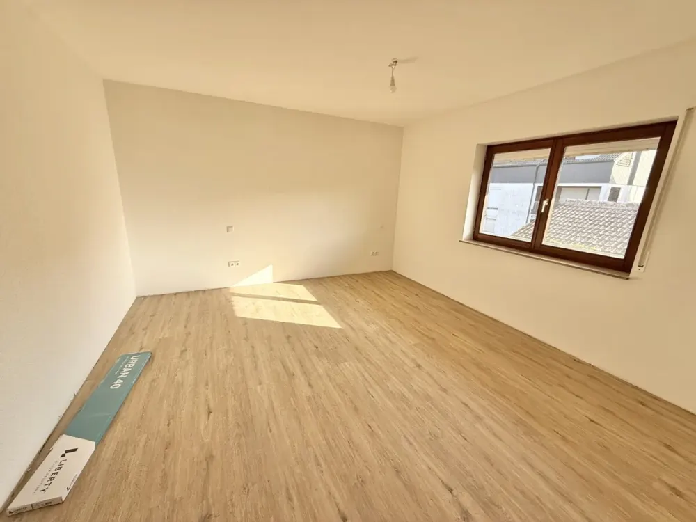 Großzügige 4-Zimmer-Wohnung mit mehreren Balkonen in ruhiger Lage von Rodgau-Jügesheim