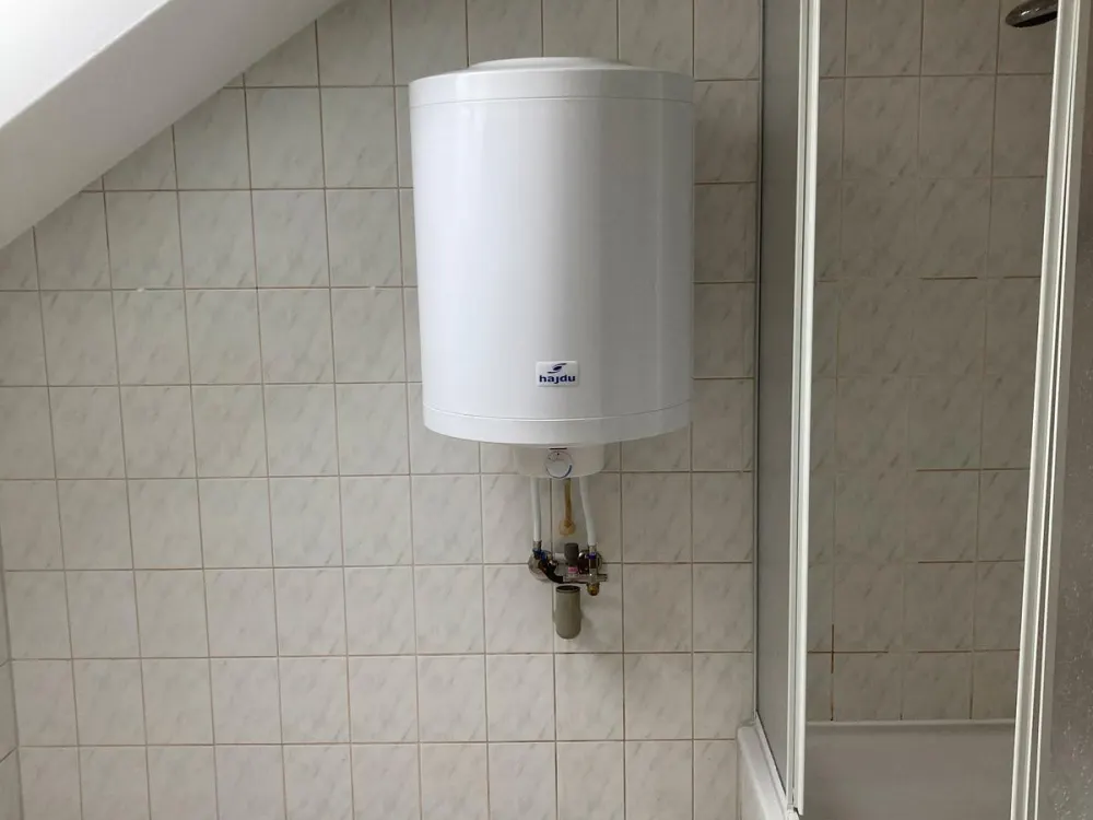 Lichtdurchflutete 1-Zimmer-Dachgeschosswohnung