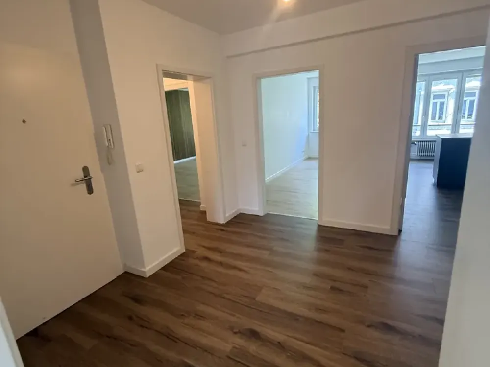 **Befristet auf 3 Jahre** -Alsternah & großzügig: Helle 3-Zimmer-Wohnung mit ruhigem Hofbalkon