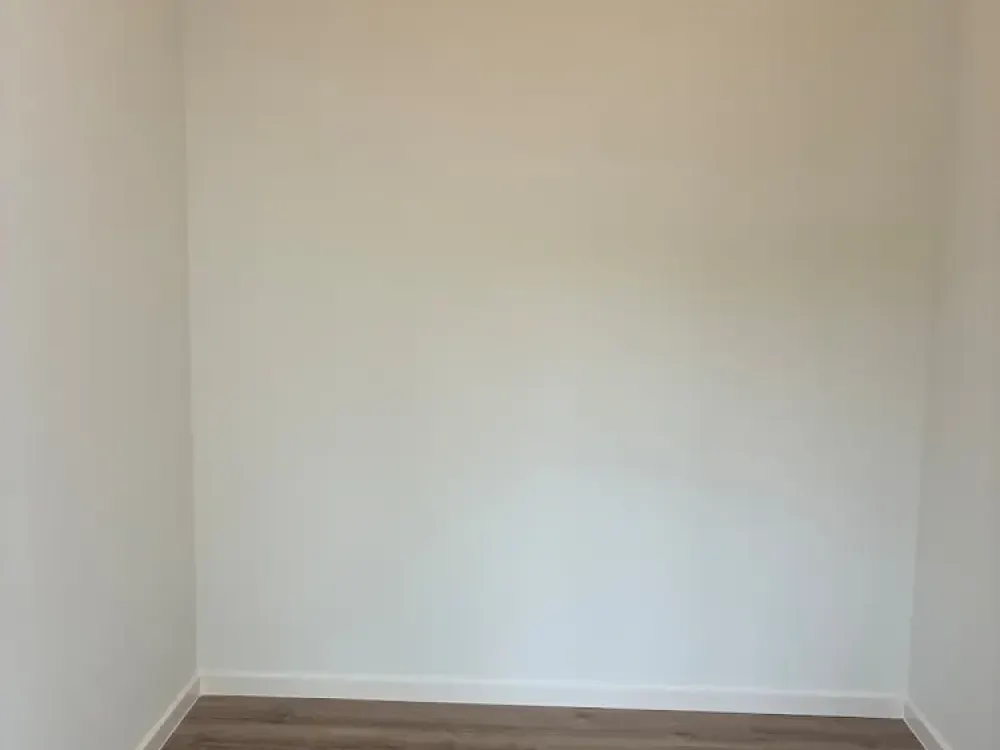 Iranische Straße 4b, 2 Zimmer, EG, Links 3