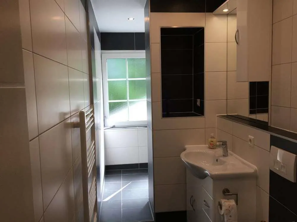 Dein neues WG-Zuhause: Großes Zimmer 18 m² + kleines 8 m² Zimmer