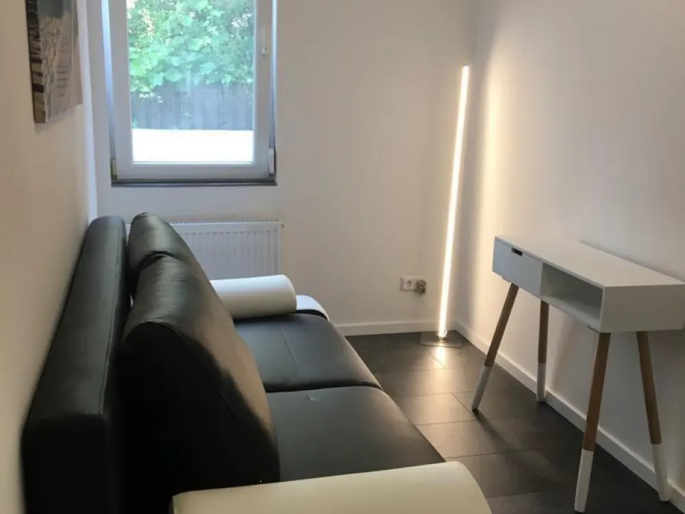 Dein neues WG-Zuhause: Großes Zimmer 18 m² + kleines 8 m² Zimmer