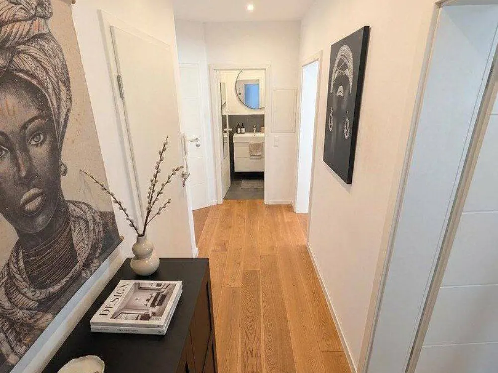 Stilvolles Wohnen im Stuttgarter Osten: Sanierte 3-Zimmer-Wohnung mit großem Balkon & EBK