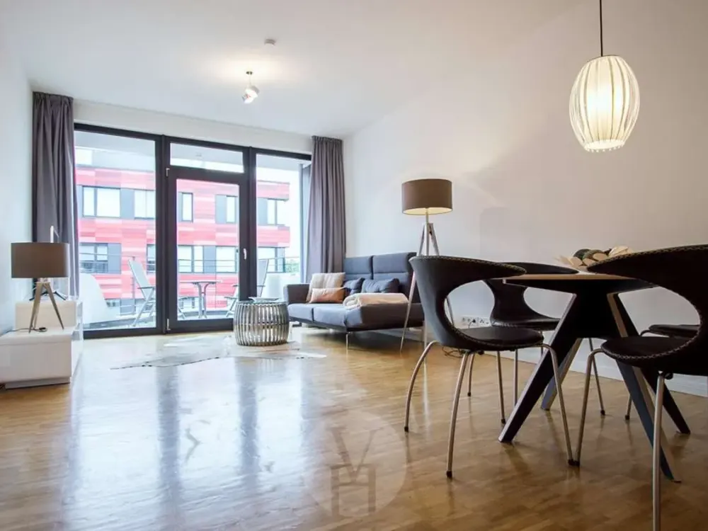 Modern und hochwertig eingerichtete 2-Zimmer-Wohnung fußläufig zur Mercedes-Benz Arena