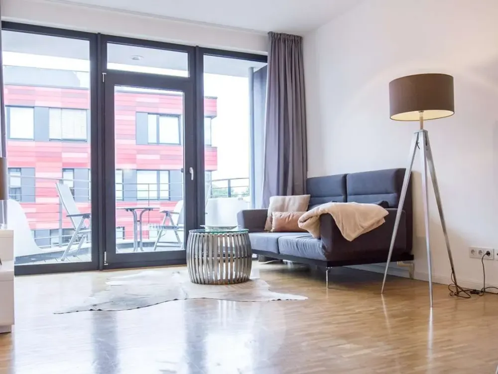 Modern und hochwertig eingerichtete 2-Zimmer-Wohnung fußläufig zur Mercedes-Benz Arena