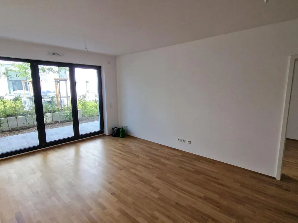 Moderne 2-Zimmer-Terrassenwohnung mit EBK/Fußbodenheizung