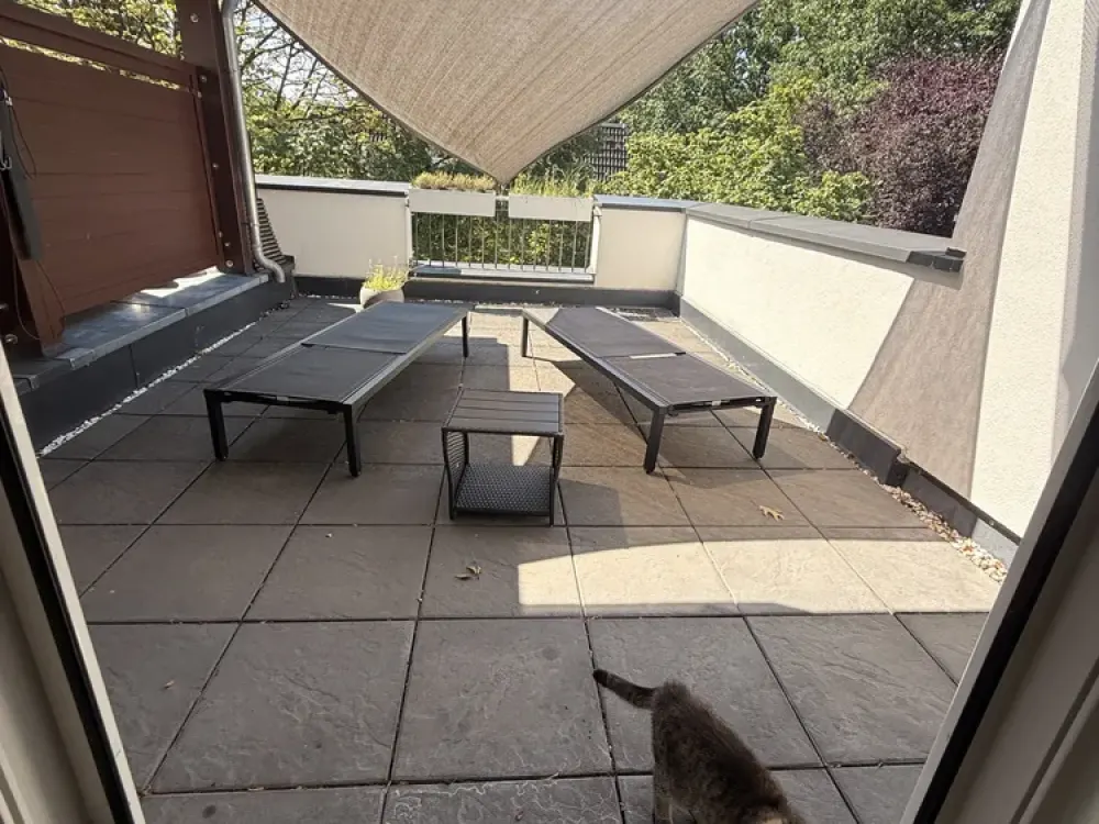 Wellingsbüttel/Sasel, WG geeignet, Exklisive 4-Zi. Maisonette. - gr Dachter.