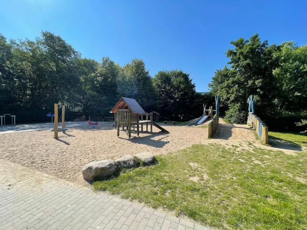 Helle 3-Zimmer-Wohnung mit Südbalkon in Rostock-Lütten Klein