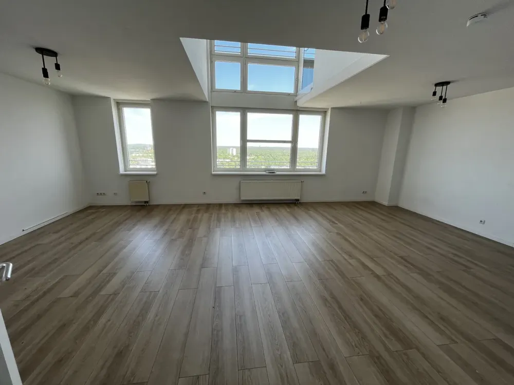 Geräumige 3-Zimmer-Maisonette-Wohnung in Potsdam - Helle Räume und stilvolles Design