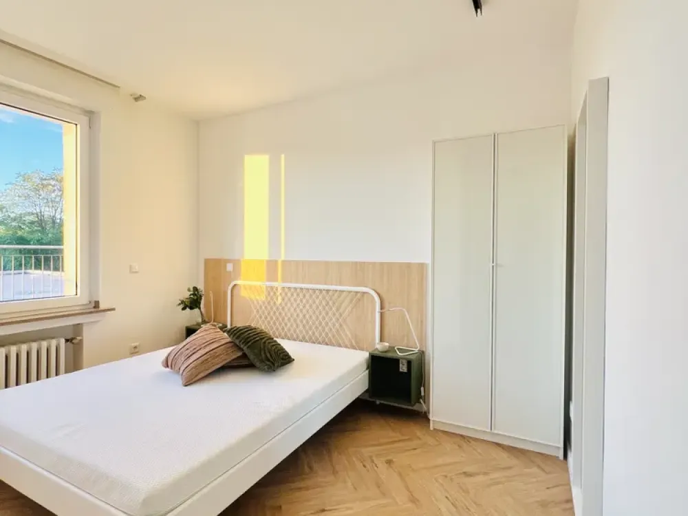 Hochwertig sanierte, voll möblierte 2-Zimmer-Wohnung, Modern und stilvoll