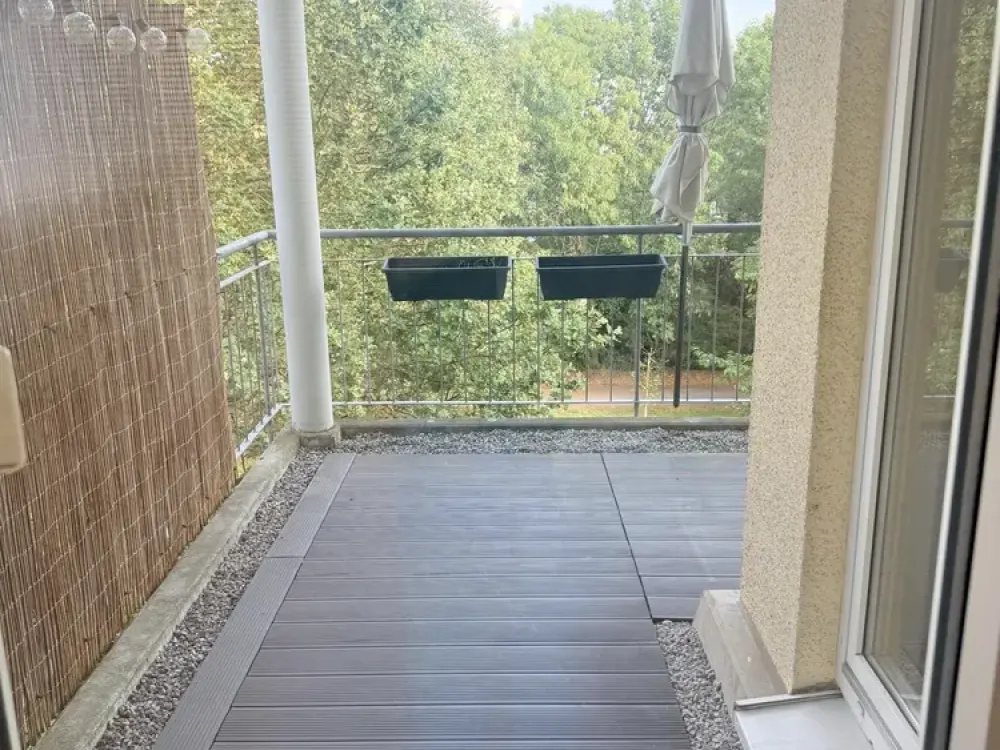 Helle und gemütliche 3-Zimmer-Wohnung mit Balkon und EBK in Hürth-Efferen