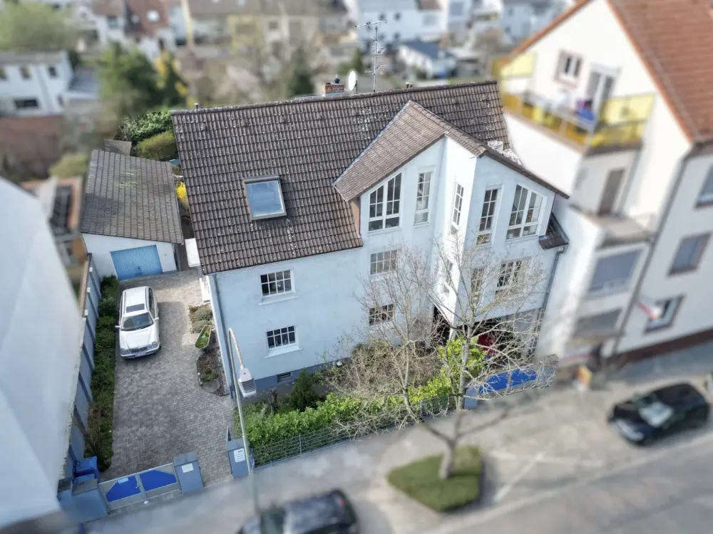 5-Zimmer-Wohnung möbliert, inkl großem Garten, auch WG
