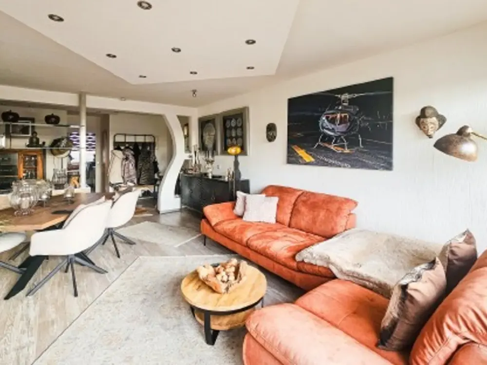 Frisch renovierte 3-Zimmer-Wohnung mit Balkon, Einbauküche, Stellplatz & Aufzug in Neuss-Norf