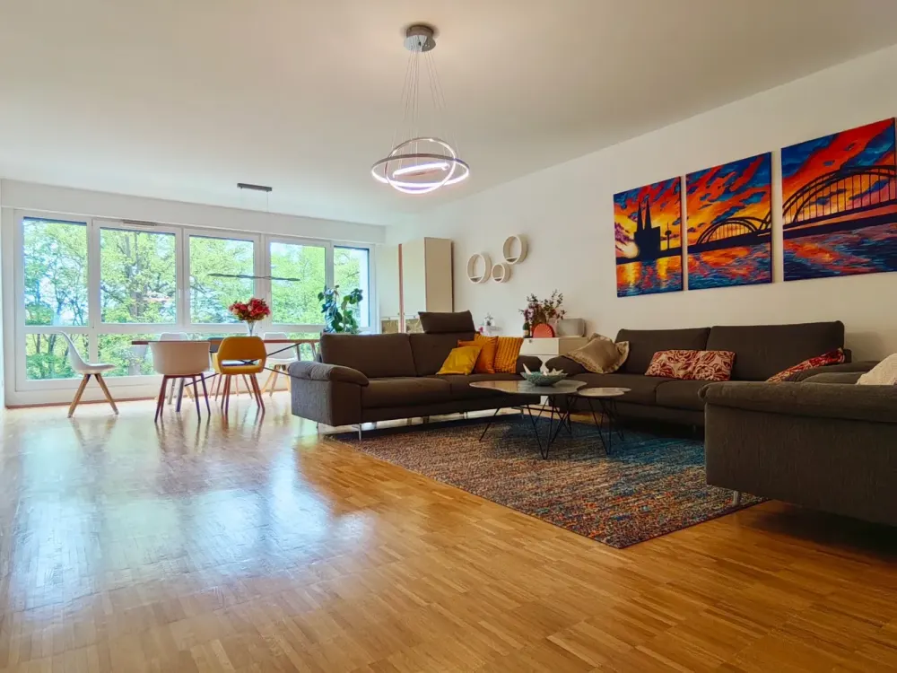 Möblierte Wohnung am Stadtwald, gehobene Ausstattung in top Lage