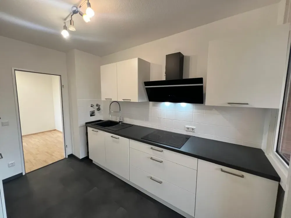 Helle 3 Zimmerwohnung in Köln Dellbrück mit Blick ins Grüne