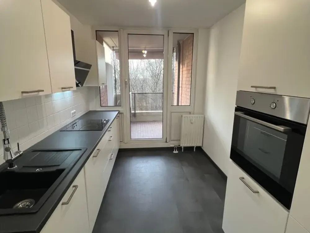 Helle 3 Zimmerwohnung in Köln Dellbrück mit Blick ins Grüne
