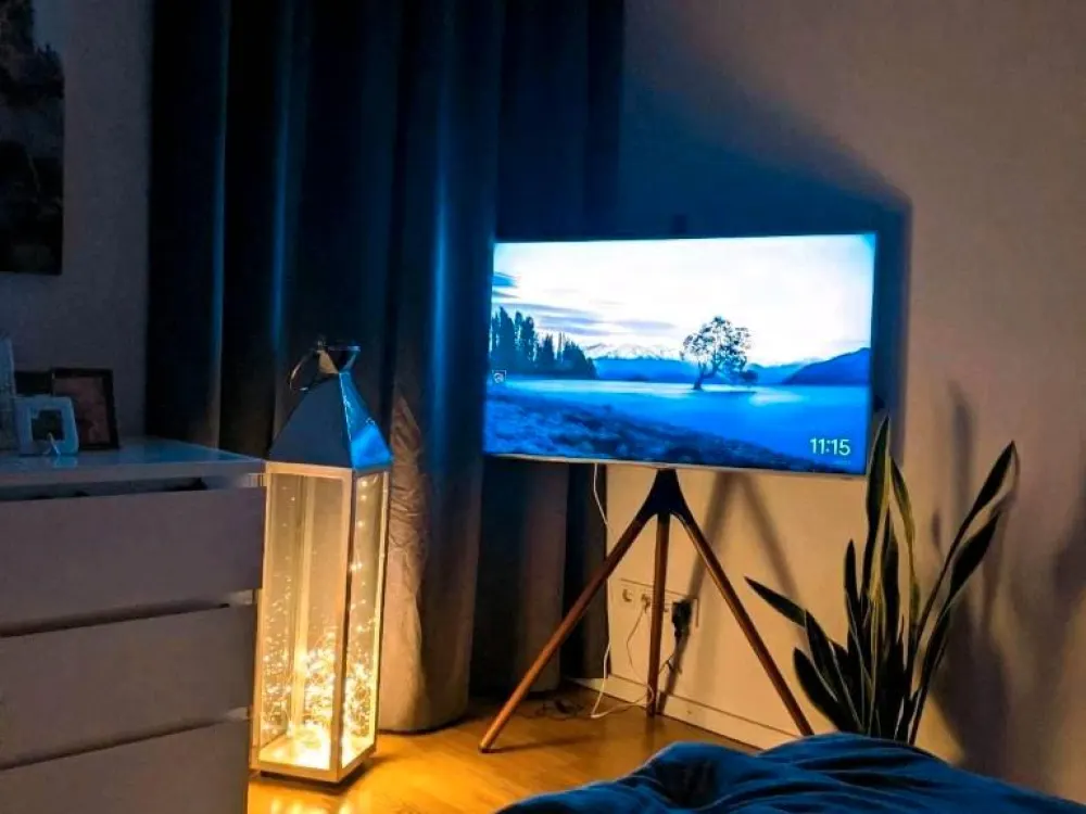Zwischenmiete: möbliert, 3 Zimmer, ruhig, Balkon, viel Licht