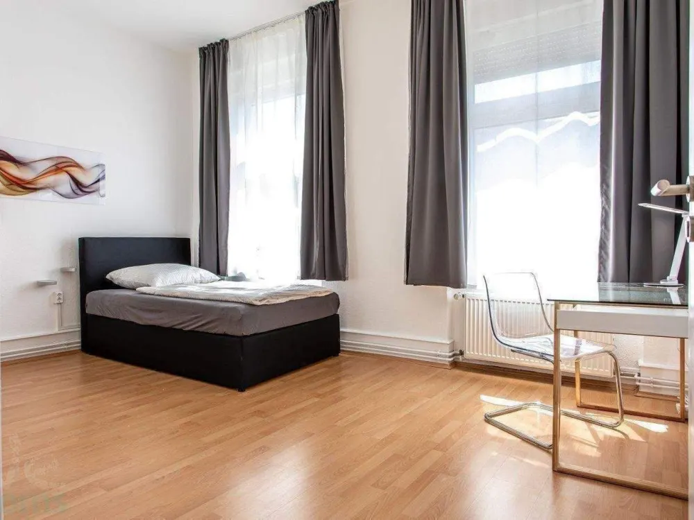 Ab Sofort - Schick & modern möbliertes Zimmer in 3er WG - top Lage von Sachsenhausen