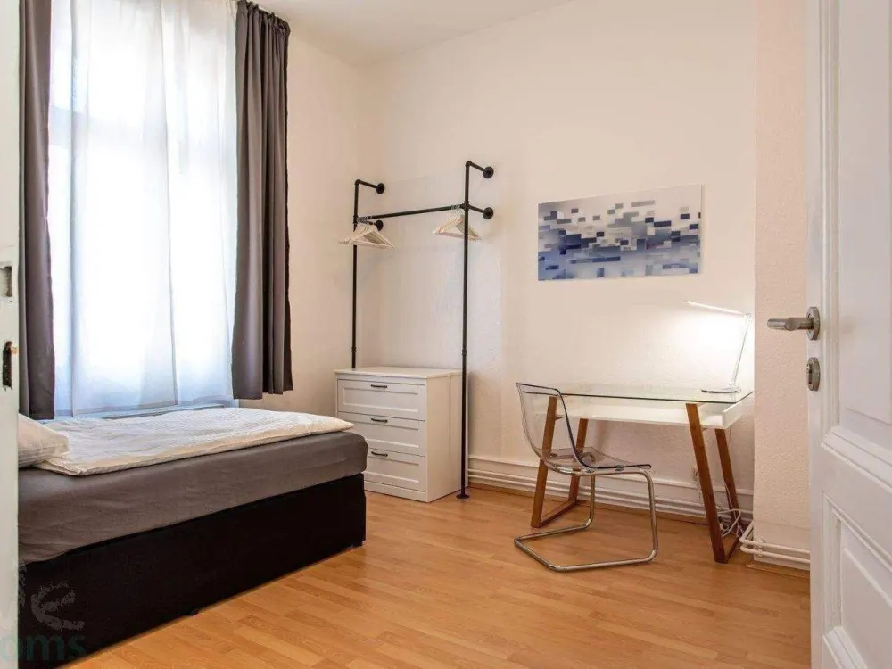 Ab Sofort - Schick & modern möbliertes Zimmer in 3er WG - top Lage von Sachsenhausen