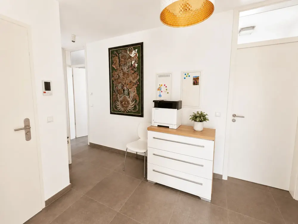 A+ Passive House: Exclusive 4-Room Apartment with Fitted Kitchen & Large Balcony!