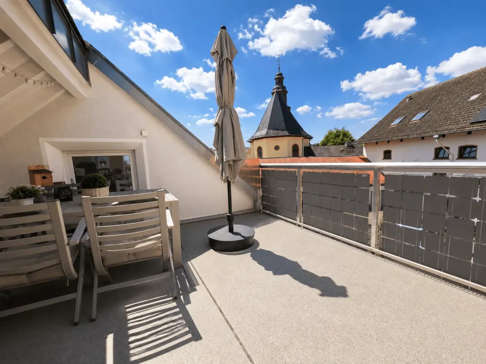 A+ Passive House: Exclusive 4-Room Apartment with Fitted Kitchen & Large Balcony!