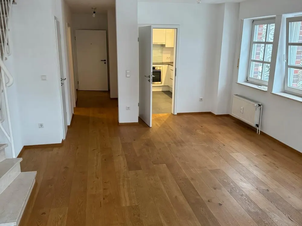 Moderne 3-Zimmer-Maisonettewohnung mit Balkon