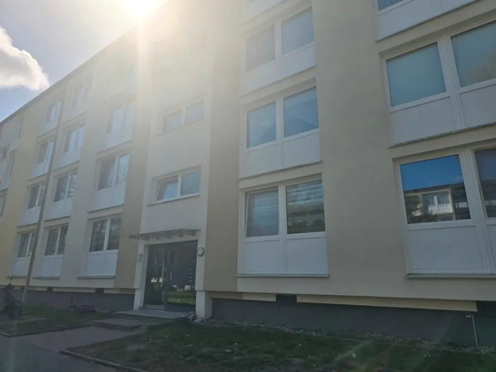 Familien aufgepasst! Geräumige 4-Raum-Wohnung in grüner und dennoch zentraler Lage