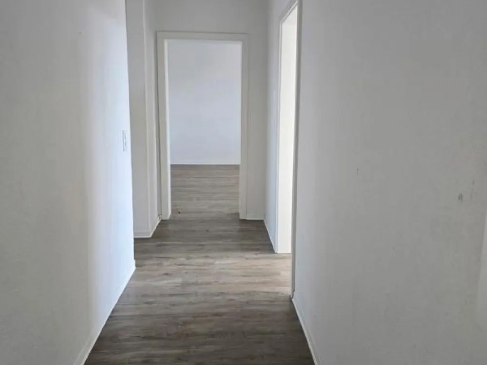 Familien aufgepasst! Geräumige 4-Raum-Wohnung in grüner und dennoch zentraler Lage