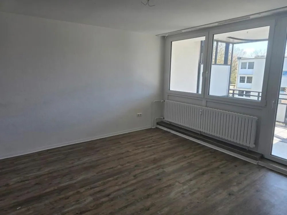 Familien aufgepasst! Geräumige 4-Raum-Wohnung in grüner und dennoch zentraler Lage