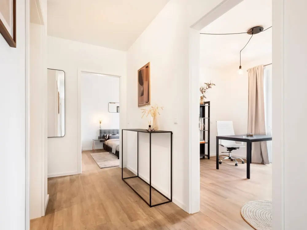 "Parkside Schönefeld" | Stilvolle 2-Zimmer-Wohnung mit Balkon und Einbauküche