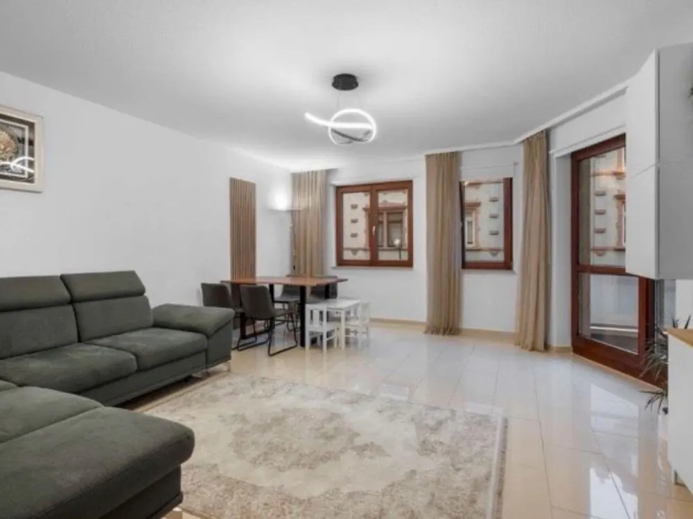 4 Zimmer Wohnung zu vermieten