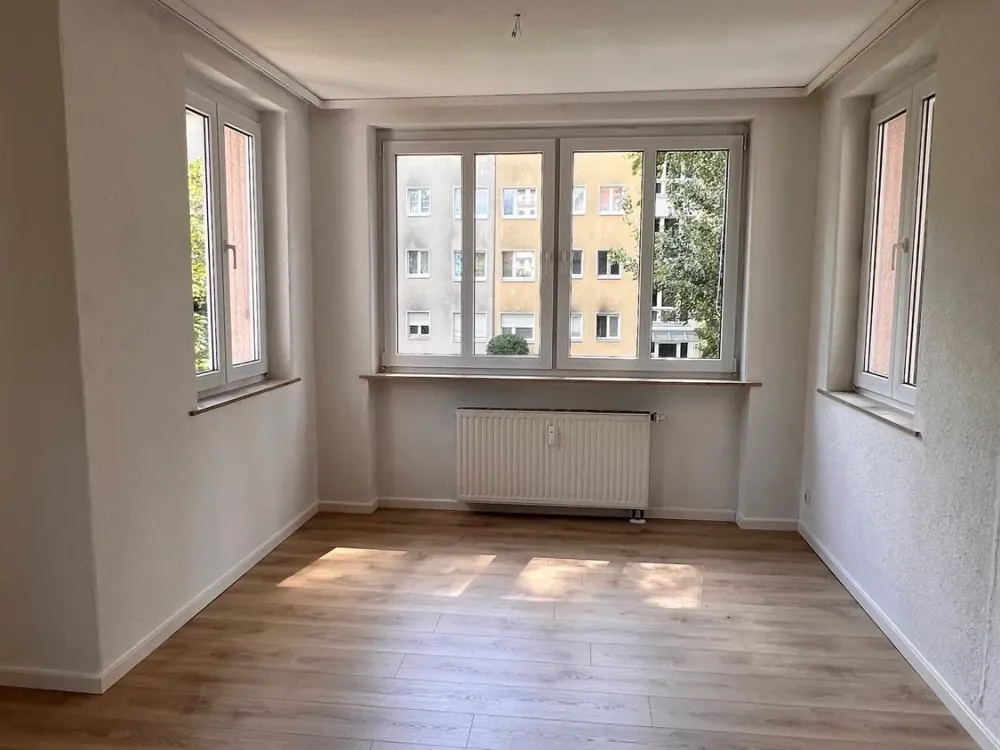 Bright Apartment in Green Location - ID 6579