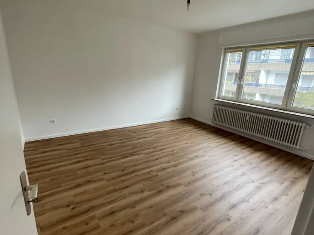 Ruhige gehobene Wohnlage in Frankfurt: 3-Zimmer-Wohnung im Dornbusch