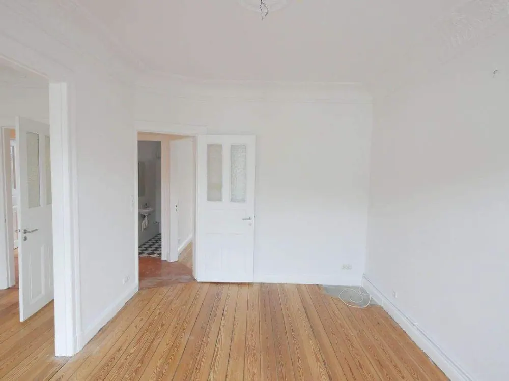 Rotherbaum: 3,5-Zi.-Altbau in Uninähe - Ideal als Wohnbüro / Praxis / Atelier/ WG möglich