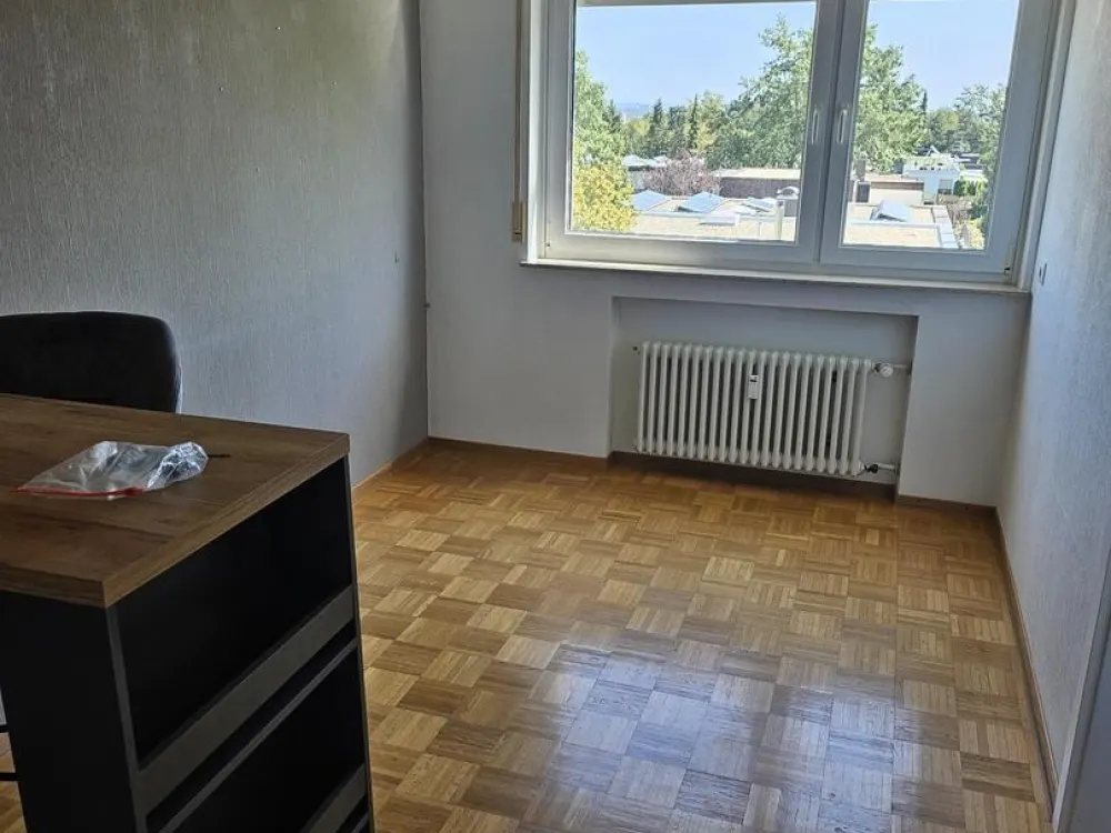 ruhige 3,5 Zimmer Wohnung mit 2x Balkon